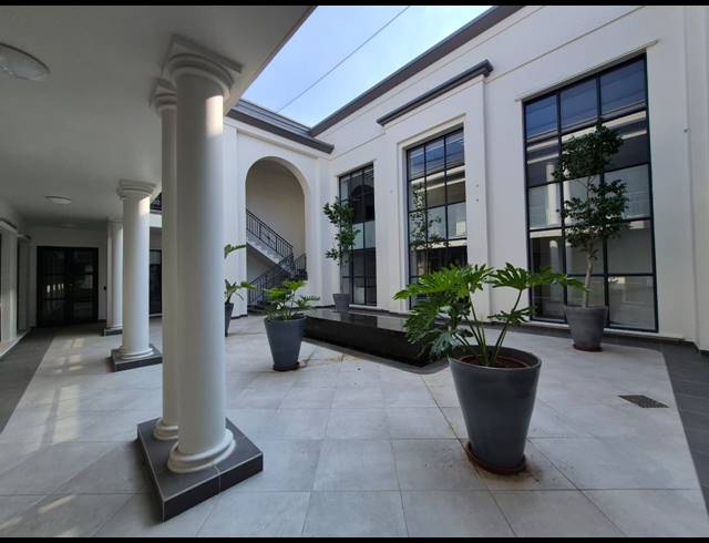 3,495M² OFFICE TO LET IN ILLOVO